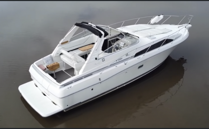 Bayliner Avanti Express 3255-kuva-5